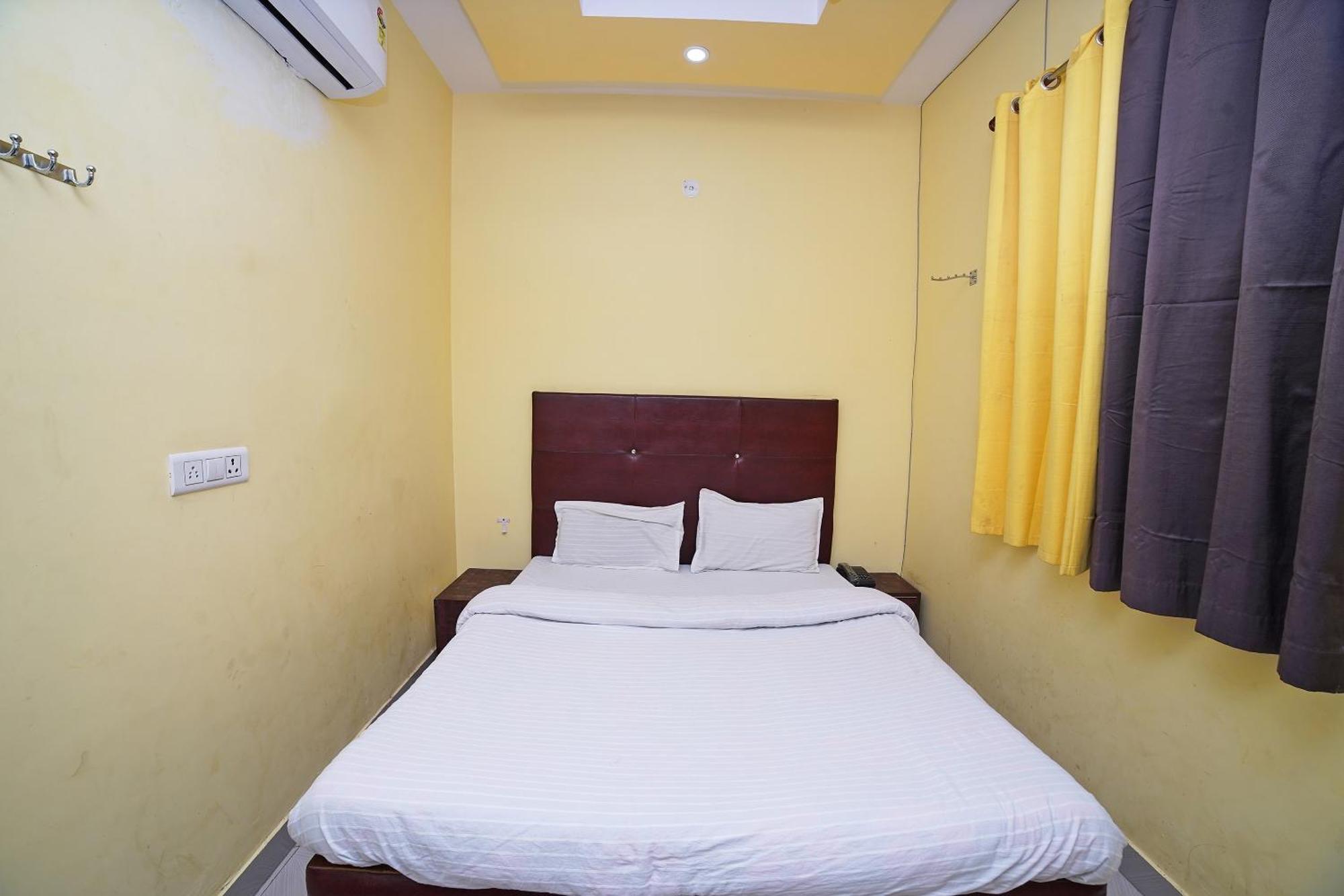 Hotel O Rama Palace Moradabad Exterior foto